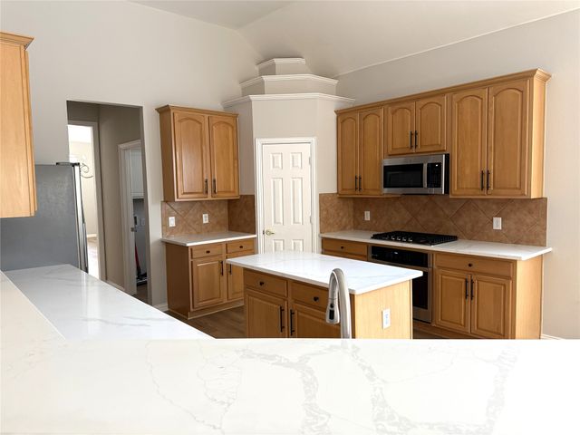 15669 Buffalo Creek Drive, Frisco, TX 75035