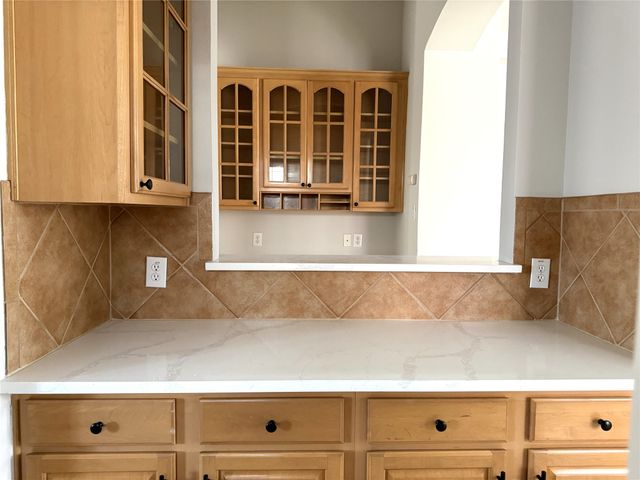 15669 Buffalo Creek Drive, Frisco, TX 75035