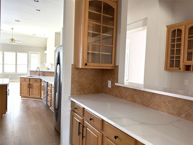 15669 Buffalo Creek Drive, Frisco, TX 75035