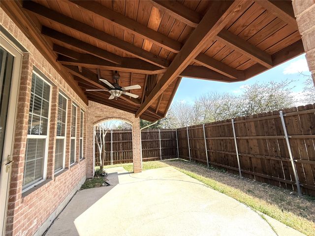 15669 Buffalo Creek Drive, Frisco, TX 75035