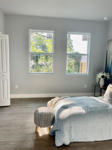 8503 N 17TH STREET, Tampa, FL 33604