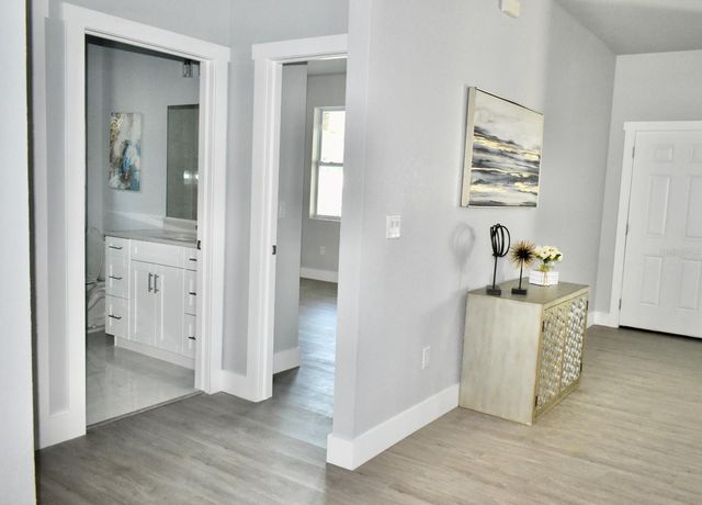 8503 N 17TH STREET, Tampa, FL 33604