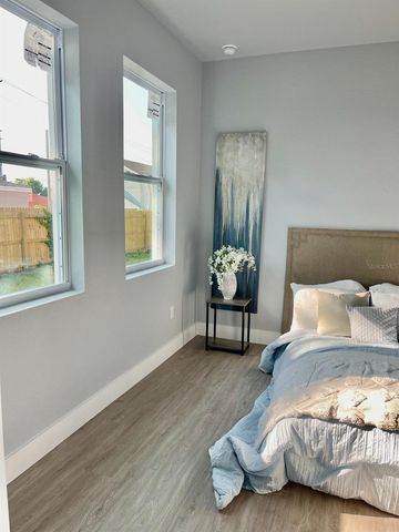 8503 N 17TH STREET, Tampa, FL 33604