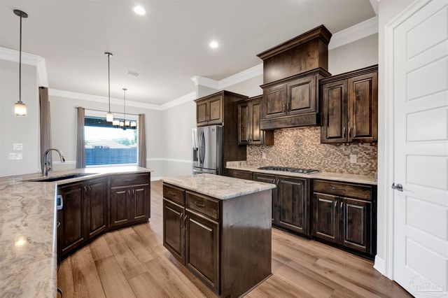6043 Huntington Creek Blvd, Pensacola, FL 32526