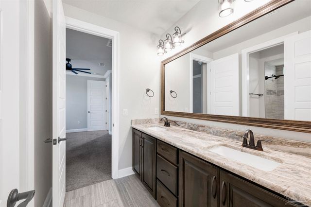 6043 Huntington Creek Blvd, Pensacola, FL 32526