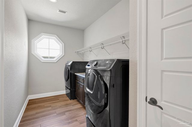 6043 Huntington Creek Blvd, Pensacola, FL 32526