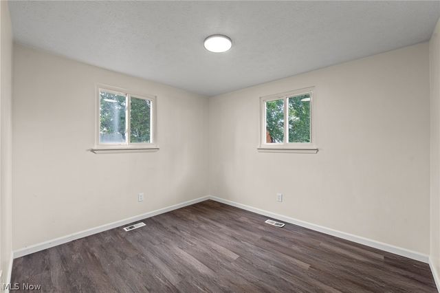 5830 Beech Drive, Mentor On The Lake, OH 44060