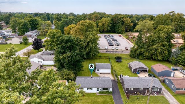 5830 Beech Drive, Mentor On The Lake, OH 44060