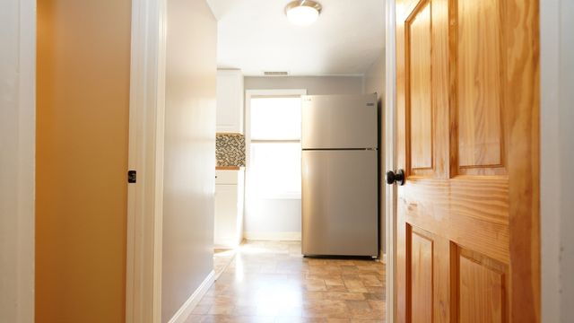 4 Phillips St, Attleboro, MA 02703