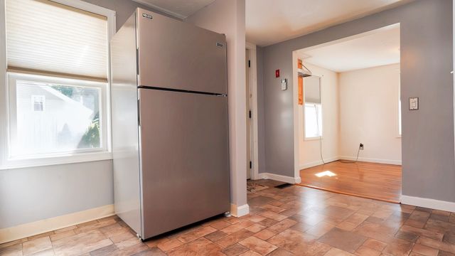 4 Phillips St, Attleboro, MA 02703