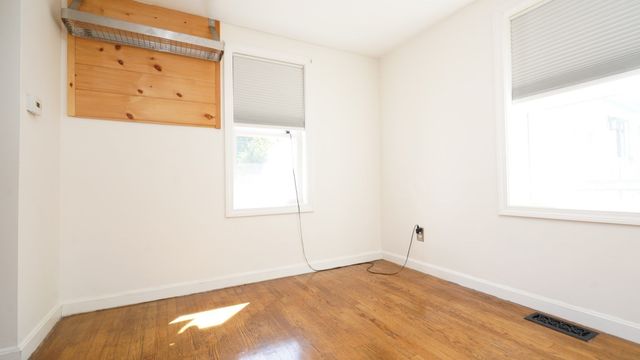 4 Phillips St, Attleboro, MA 02703