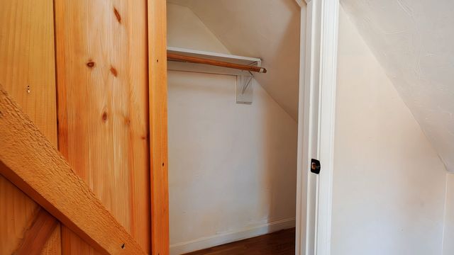 4 Phillips St, Attleboro, MA 02703