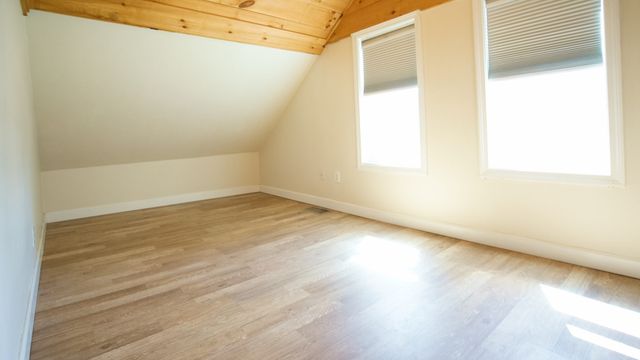 4 Phillips St, Attleboro, MA 02703