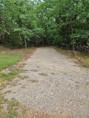 164 Bayview Drive, Mead, OK 73449