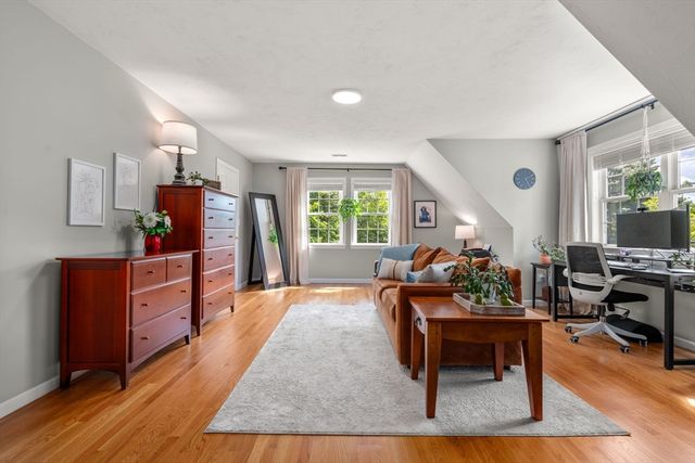 3 Hubley Lane, Southborough, MA 01772