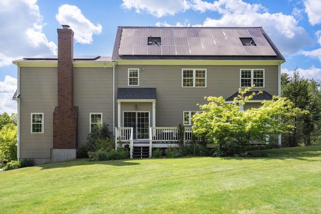 3 Hubley Lane, Southborough, MA 01772