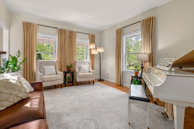 3 Hubley Lane, Southborough, MA 01772