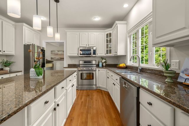3 Hubley Lane, Southborough, MA 01772