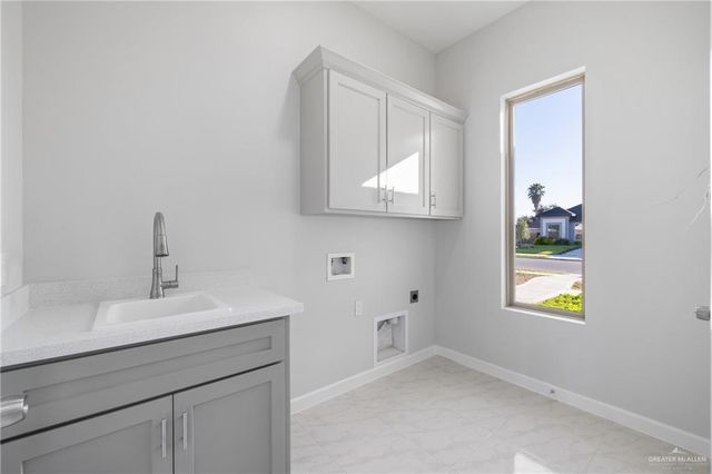 2812 Dhalia Drive, San Juan, TX 78589