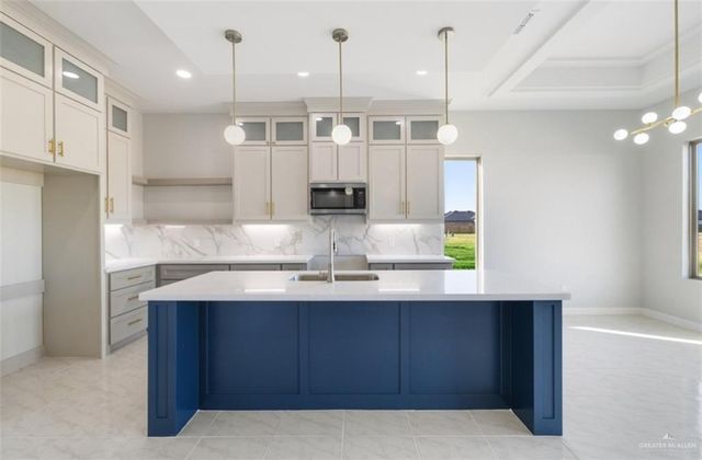 2812 Dhalia Drive, San Juan, TX 78589