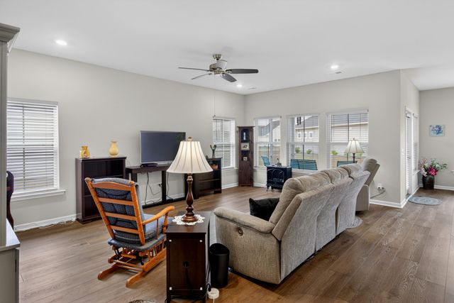 1387 Locals Street, Summerville, SC 29485