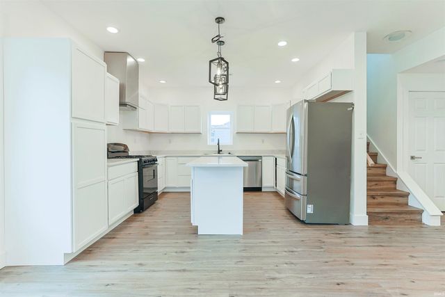 4024 Addison Street, South Bend, IN 46614