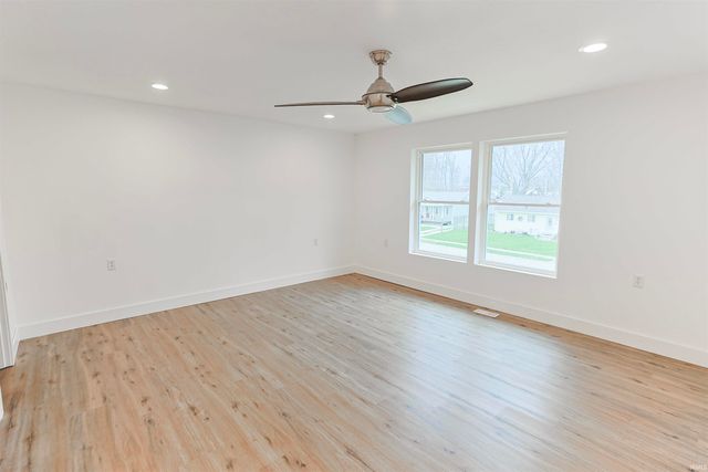 4024 Addison Street, South Bend, IN 46614