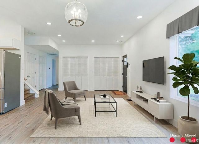 4024 Addison Street, South Bend, IN 46614