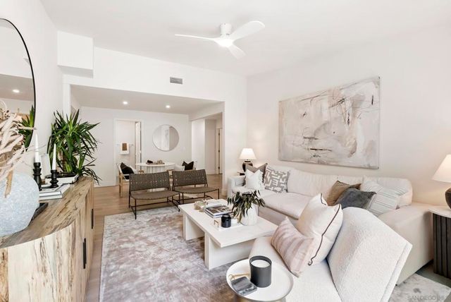 4543 Moraga Ave, San Diego, CA 92117