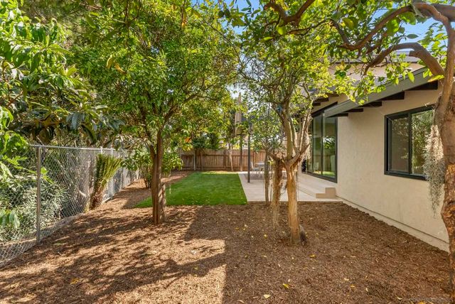 4543 Moraga Ave, San Diego, CA 92117