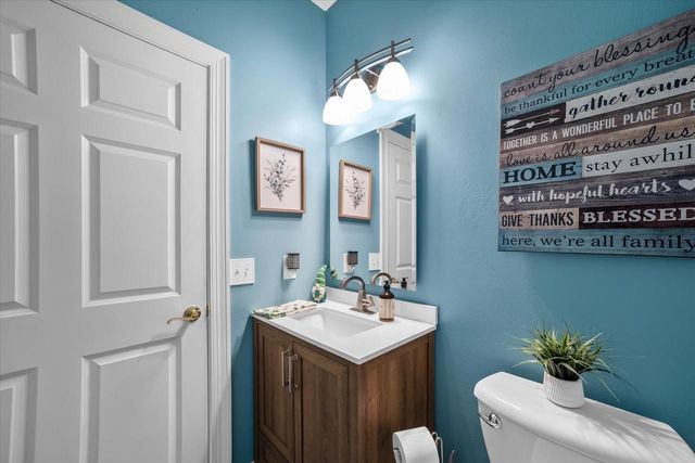 8526 S Bedford WAY, Oak Creek, WI 53154