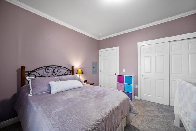 8526 S Bedford WAY, Oak Creek, WI 53154