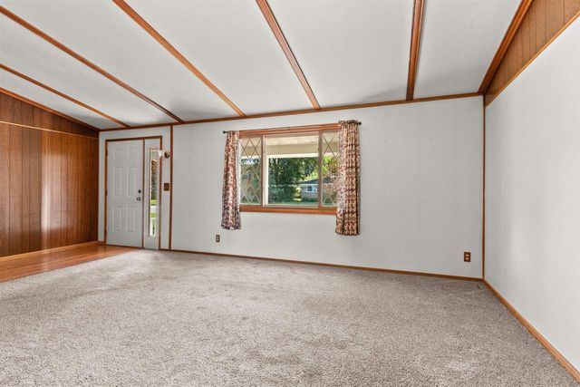 103 STRAWBERRY LANE, Wisconsin Rapids, WI 54494