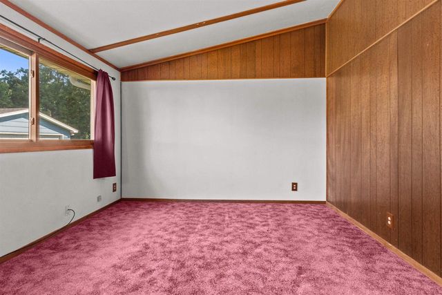 103 STRAWBERRY LANE, Wisconsin Rapids, WI 54494