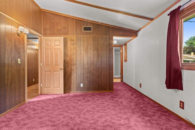 103 STRAWBERRY LANE, Wisconsin Rapids, WI 54494