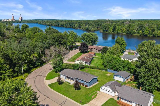 103 STRAWBERRY LANE, Wisconsin Rapids, WI 54494
