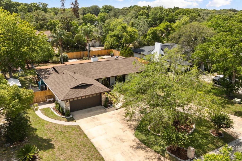 Image 45 of property listing at 4940 CASPIAN COURT, Orlando, FL 32819