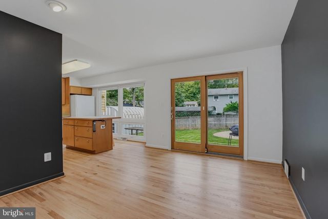 13812 VISTA DR, Rockville, MD 20853