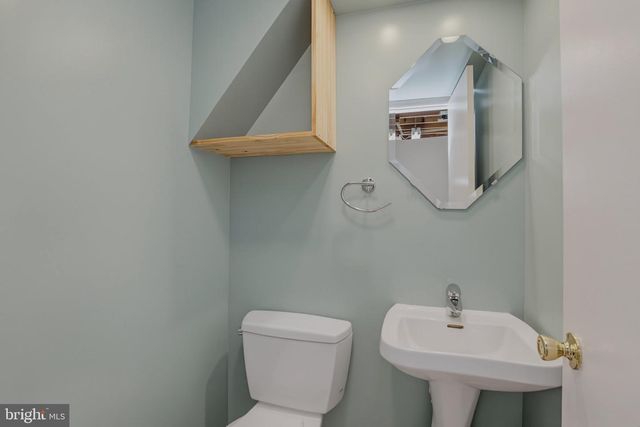 13812 VISTA DR, Rockville, MD 20853