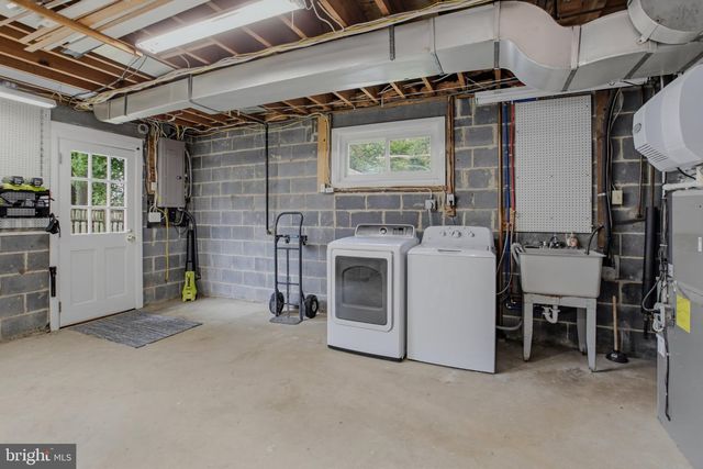 13812 VISTA DR, Rockville, MD 20853