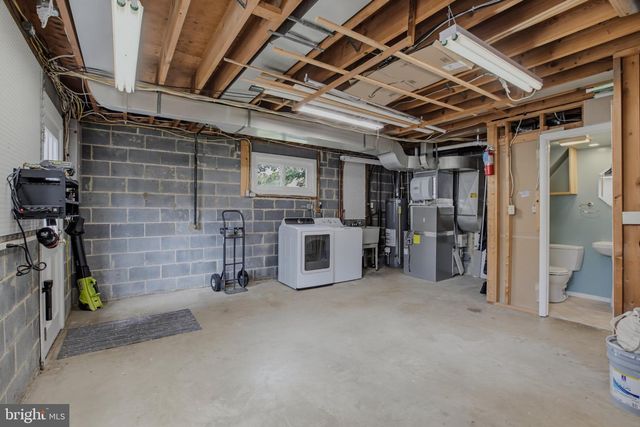 13812 VISTA DR, Rockville, MD 20853
