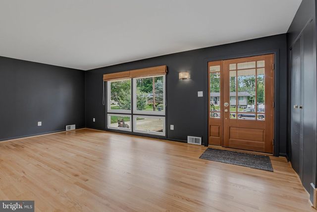 13812 VISTA DR, Rockville, MD 20853