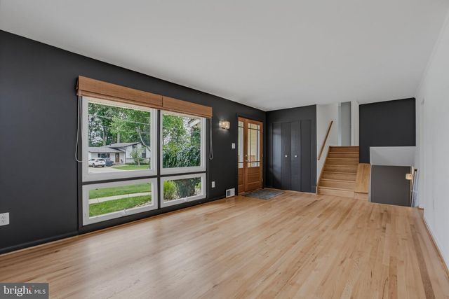 13812 VISTA DR, Rockville, MD 20853