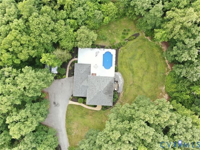 13120 Eppes Falls Rd, Chesterfield, VA 23838