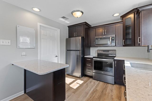 125 Edgewater Drive, Michigan Center, MI 49254