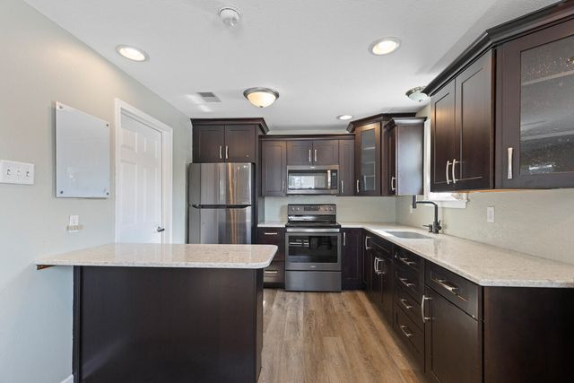 125 Edgewater Drive, Michigan Center, MI 49254