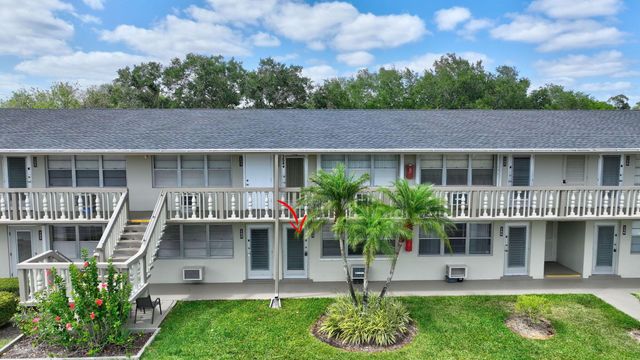 144 Sussex H, West Palm Beach, FL 33417