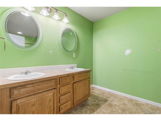 5803 Zinfandel St, Greeley, CO 80634
