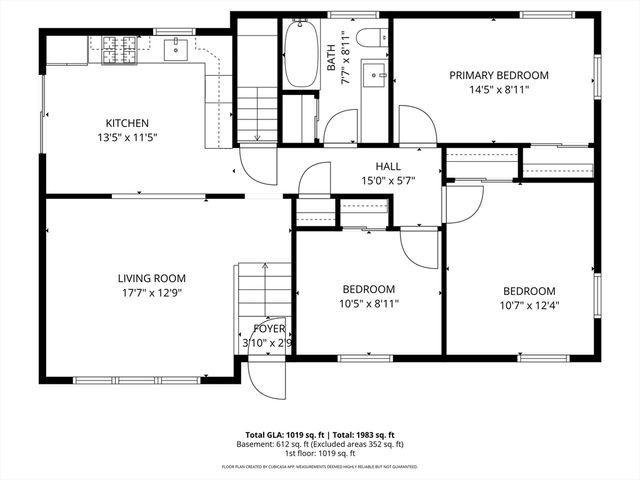 7 Gables Cir, Salem, MA 01970