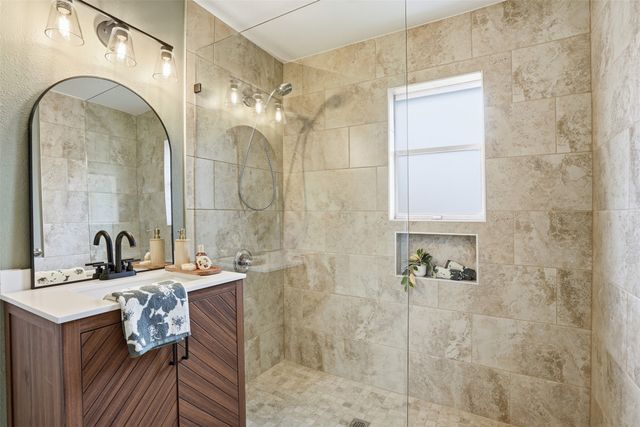 8625 Marys Creek Drive, Benbrook, TX 76116